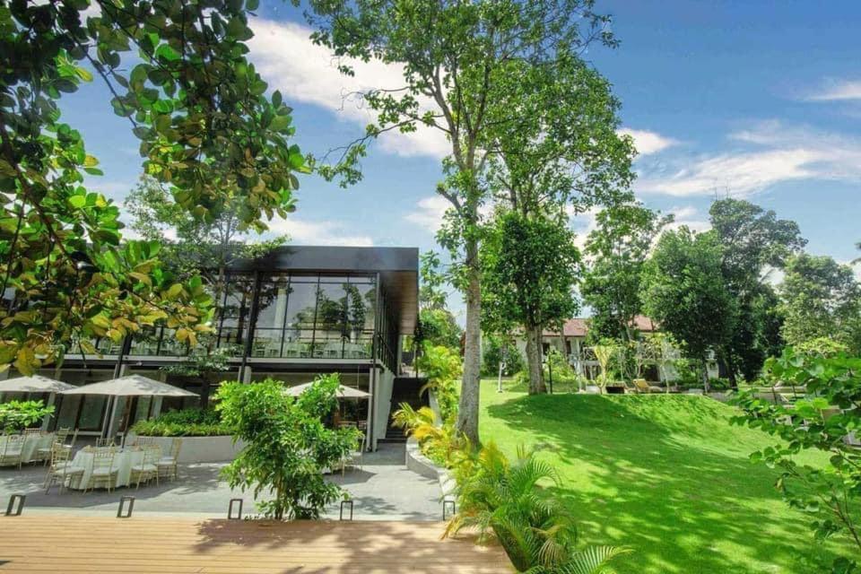 Villa Crystals Malabe Экстерьер фото
