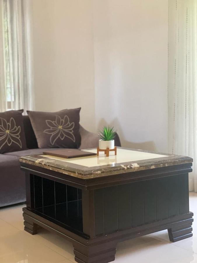 Villa Crystals Malabe Экстерьер фото