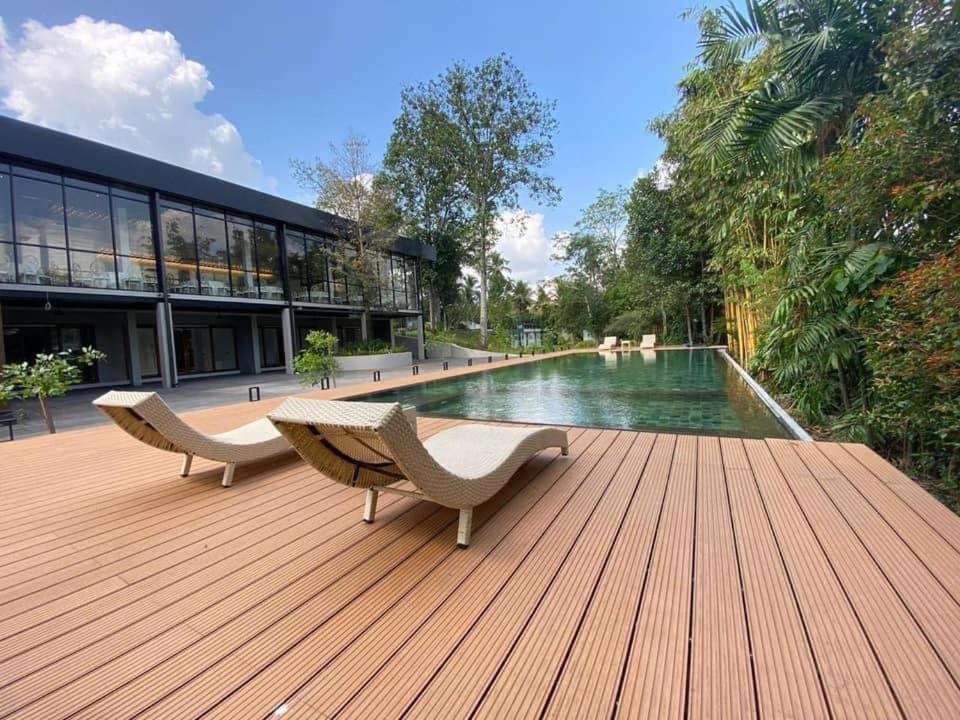 Villa Crystals Malabe Экстерьер фото