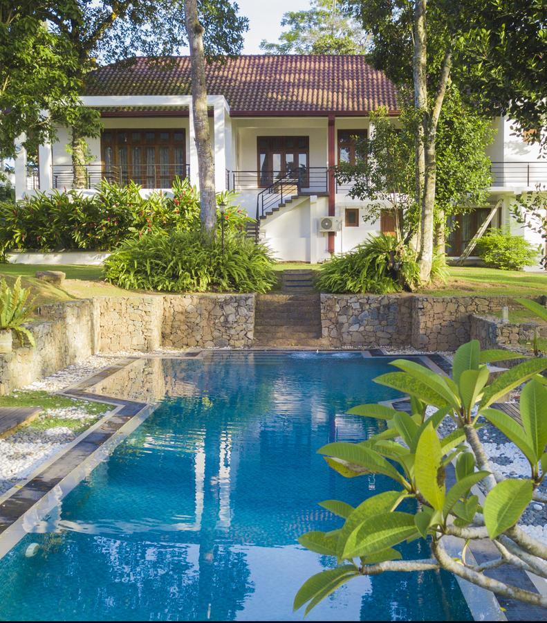 Villa Crystals Malabe Экстерьер фото